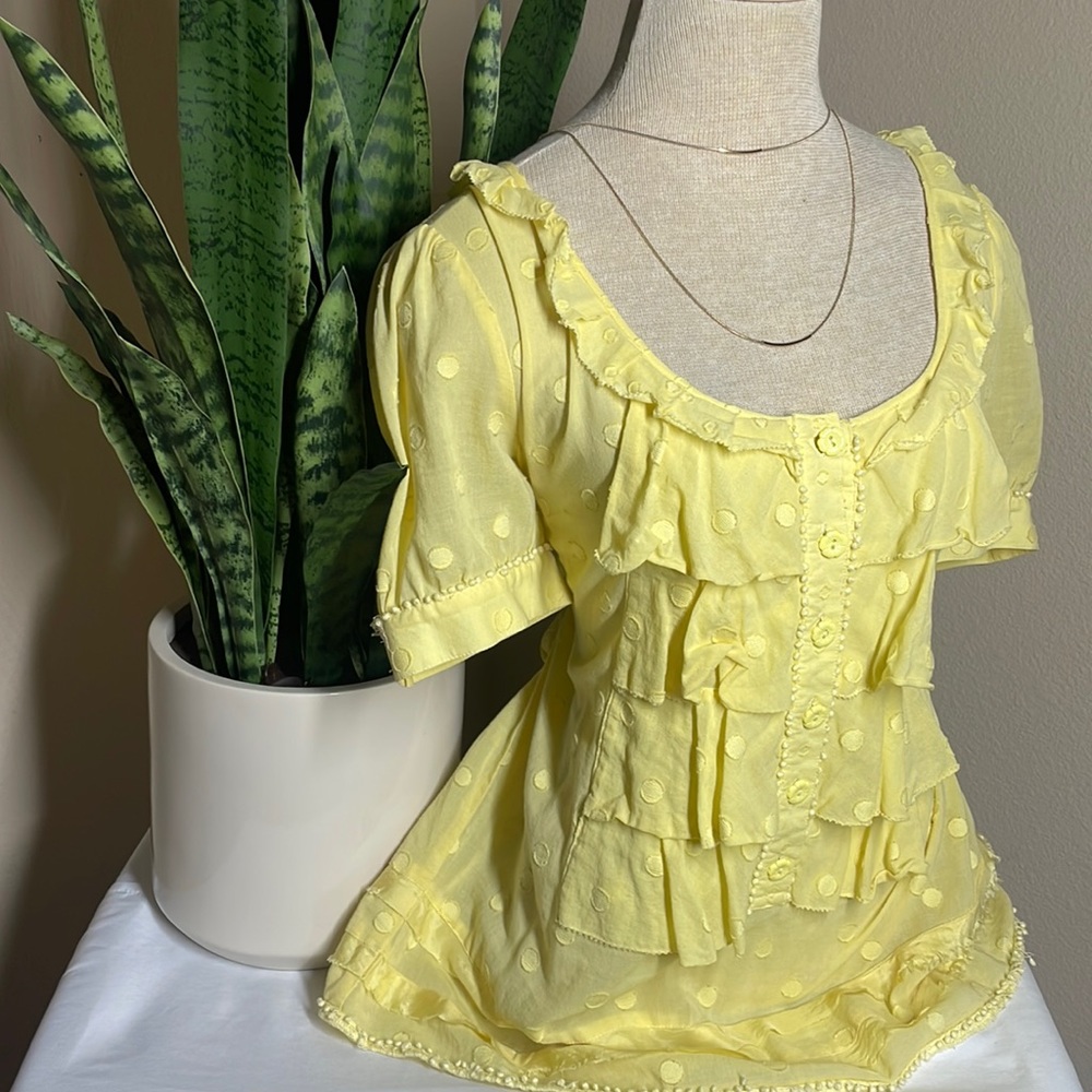 Juicy couture yellow layered top